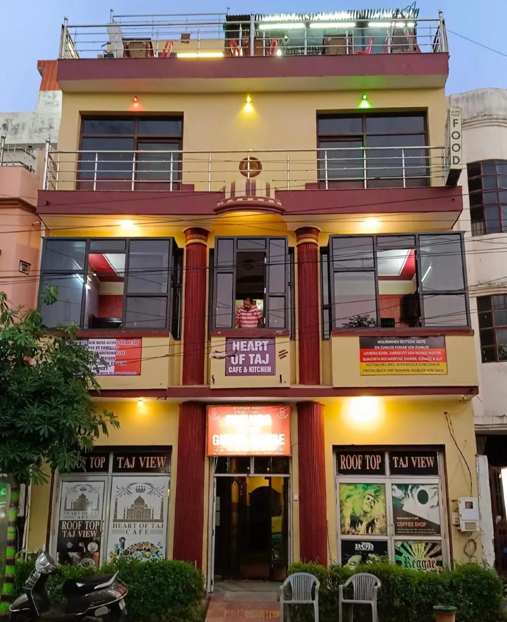 Friends Guest House & Hostel- Near Taj Mahal Agra  Exterior photo